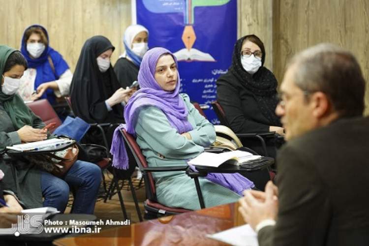 گشت‌وگذار در کارگاه تخصصی ویرایش متون کودکانه جای خالی تربیت ویراستار متون کودکان