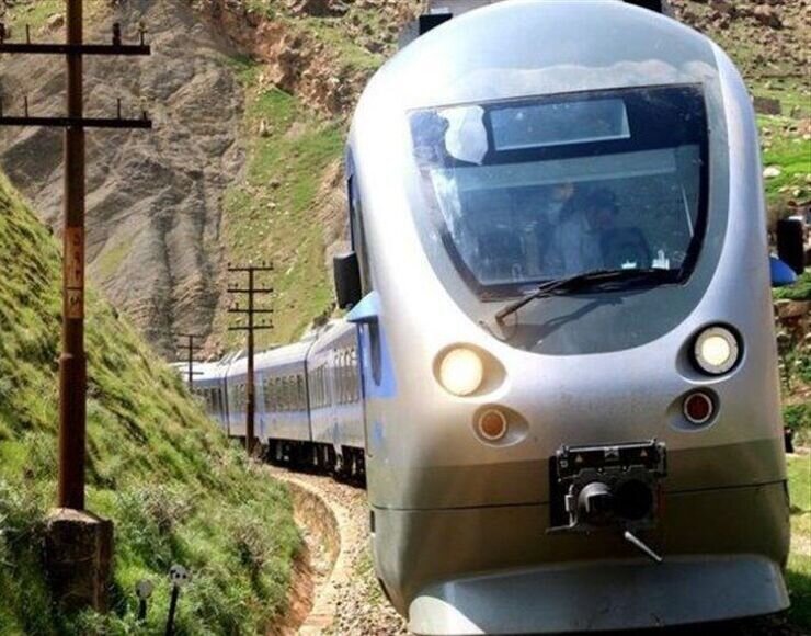 قطارهای پردیس یزد – تهران باز می‌گردند