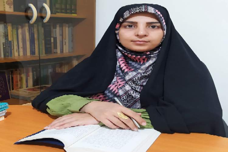نویسنده اگر بر قطار خیال و قالب فانتزی سوار شود، مخاطب جذب خواهد شد