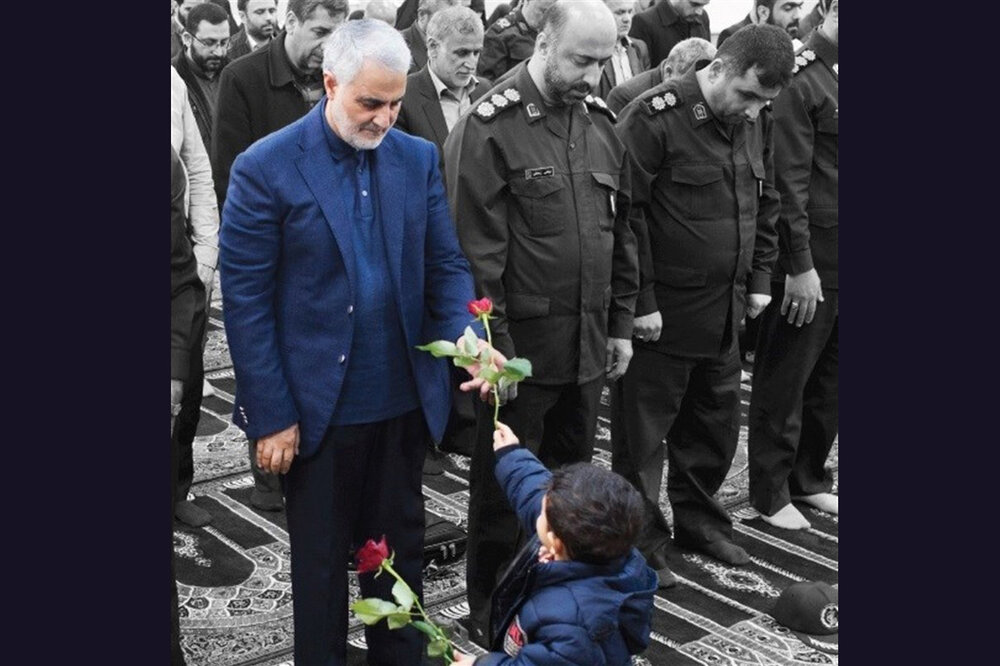 سردار سلیمانی سرباز به تمام معنای نظام و ولایت بود