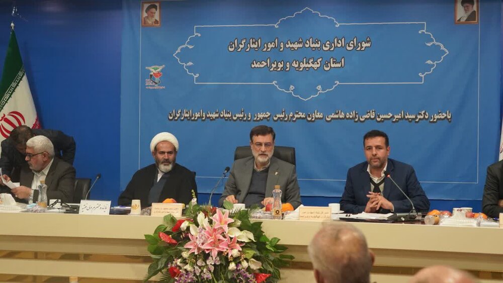 نگاه دولت بسیج امکانات برای خدمت رسانی به جامعه ایثارگری است