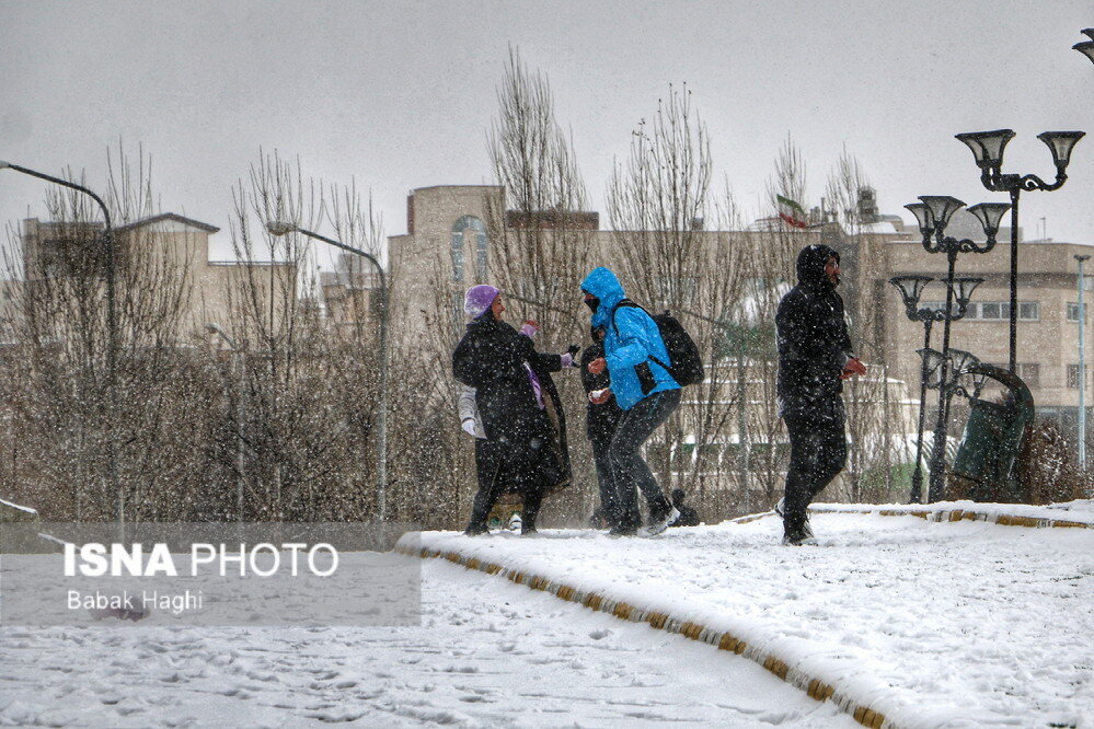 تداوم بارش برف در مشهد تا صبح پنج‌شنبه