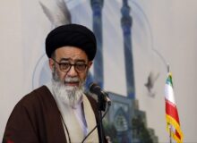 وجود مفاخر در جامعه مایه‌ی سرافرازی و بالندگی است