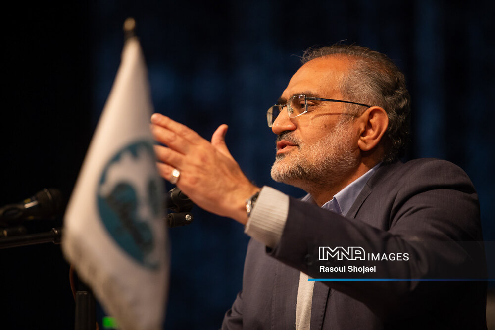 راهبرد دولت همگرایی و همافزایی با مجلس برای پیشرفت کشور است