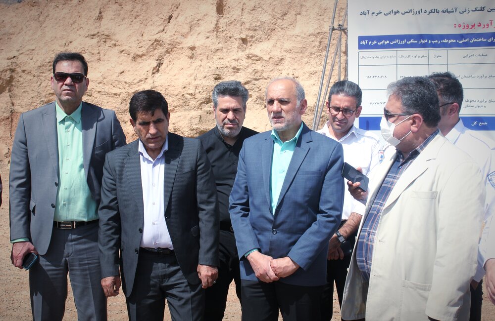 انتقال ۴۰۴ مادر باردار از طریق اورژانس هوایی به مراکز بیمارستانی