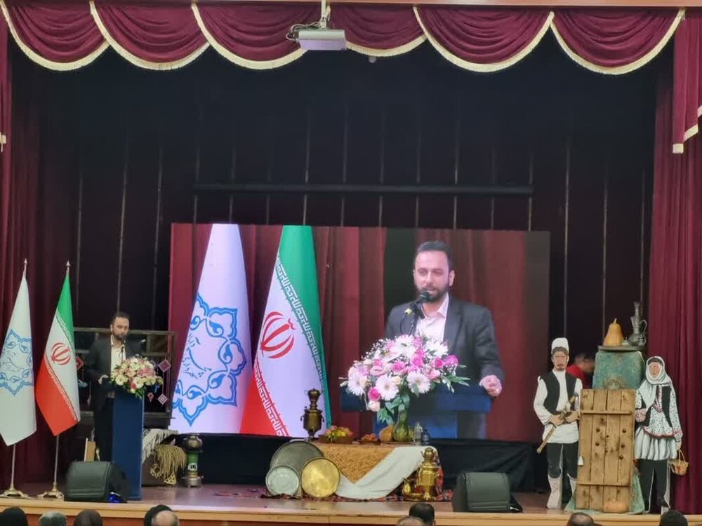 گویش محلی مهمترین مولفه در جشنواره قصهگویی مازندران “آسنی” است