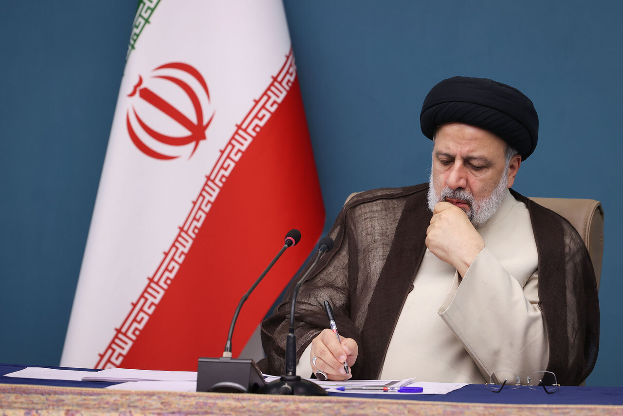 آیتالله رئیسی قانون شوراهای حل اختلاف را برای اجرا ابلاغ کرد