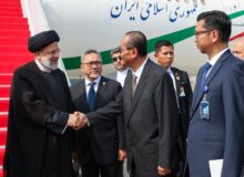 معطل ماندن ربات جراح پشت در اتاق مسئولان