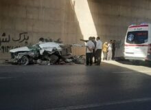 مصدوم شدن معاون فرماندار اردکان در حادثه تصادف / راننده سواری در صحنه فوت کرد