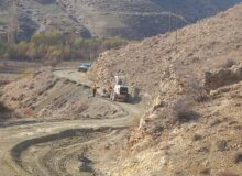 ساخت همزمان دو راه روستایی در شهرستان کمیجان