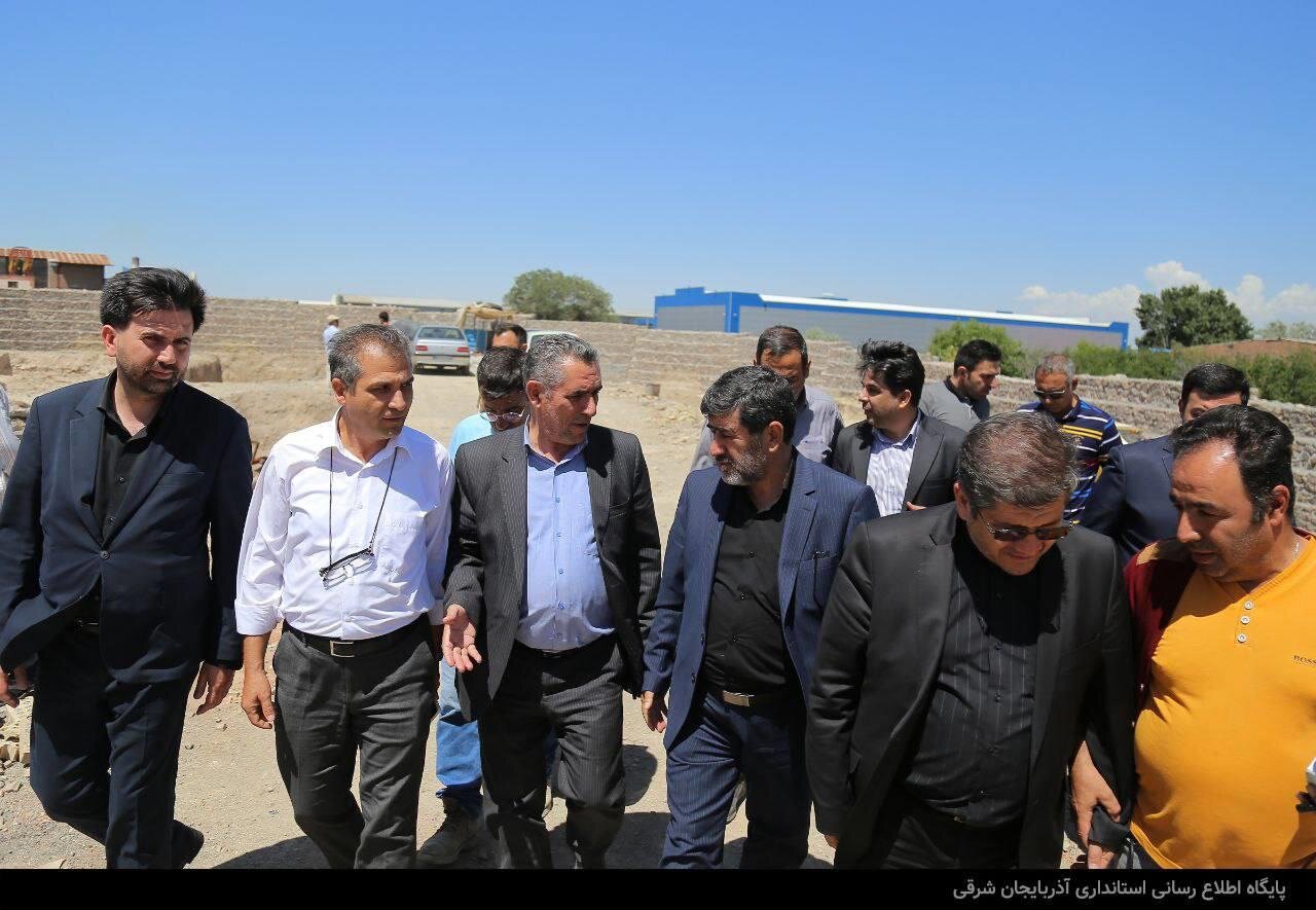 بازدید سرپرست استانداری آذربایجان شرقی از پروژه پل روگذر سردرود