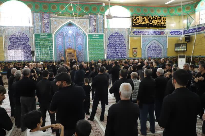 نماز عاشورایی در گلستان برپا شد
