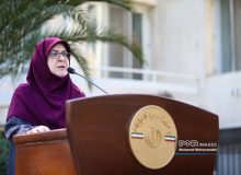 دولت در موعد مقرر گزینه وزارت اقتصاد را معرفی می‌کند