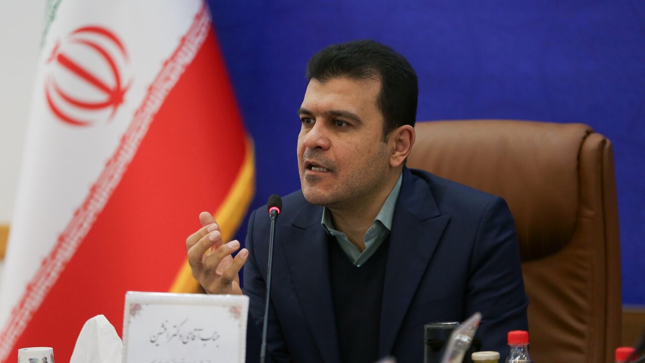 مفاخر استان‌ها شناسایی و معرفی شود