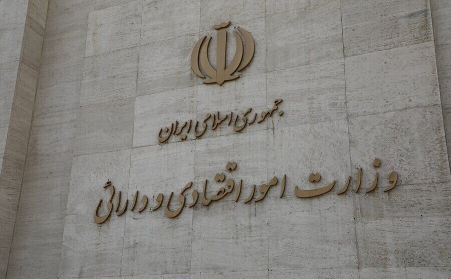 وزیر پیشنهادی اقتصاد هفته آینده به مجلس معرفی میشود