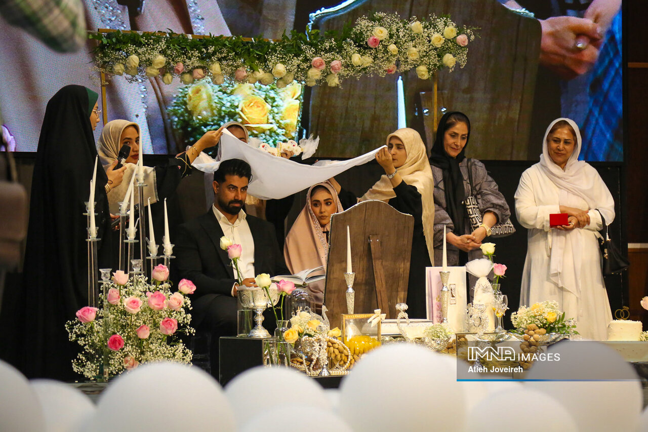 جشن ازدواج دانشجویی دانشجویان دانشگاه آزاد واحد خوراسگان