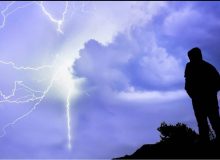 مرگ جوان ۲۷ ساله بر اثر صاعقه!