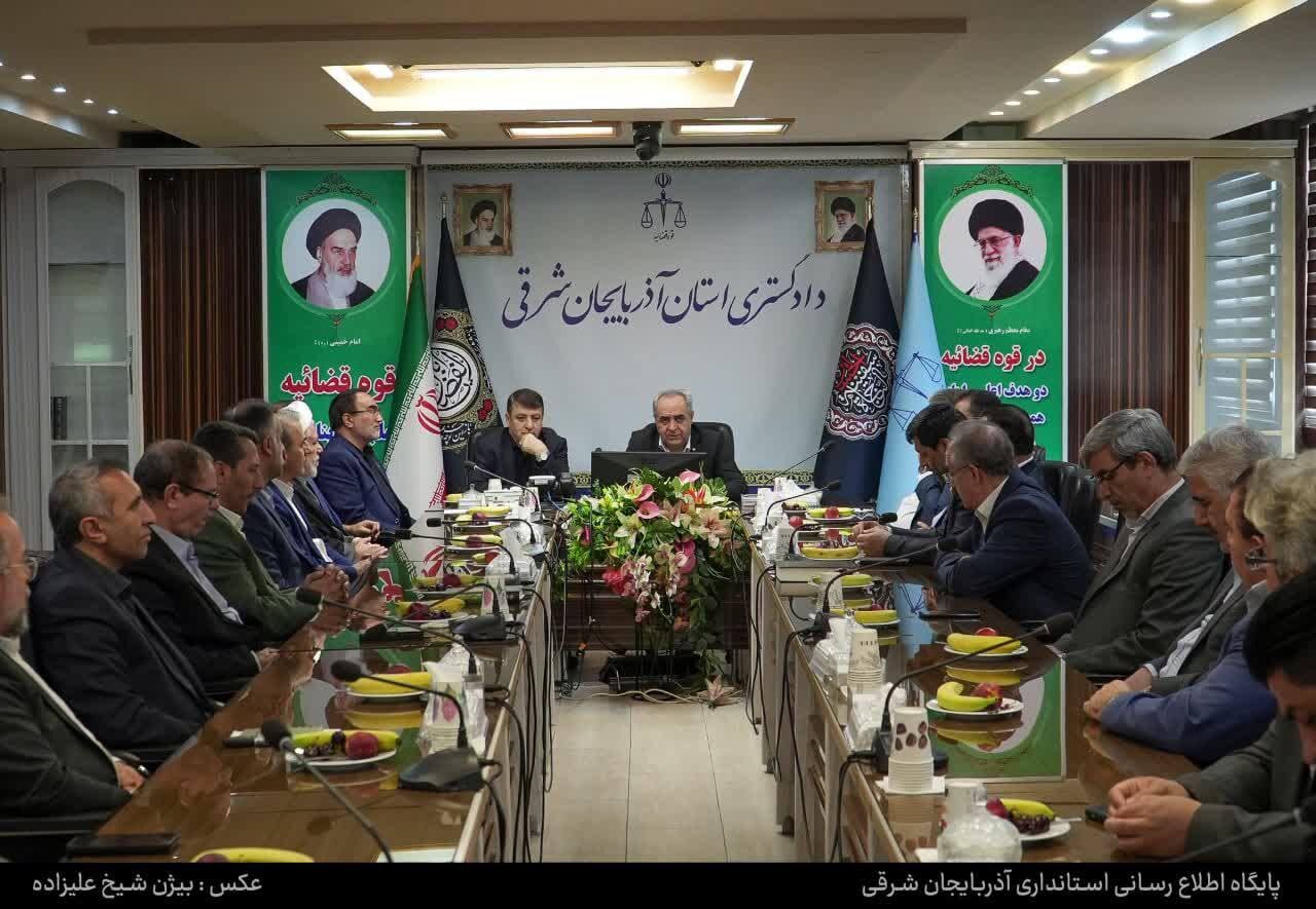روحیه تعامل و همکاری در استان فراتر از مرزبندیهای معمول است