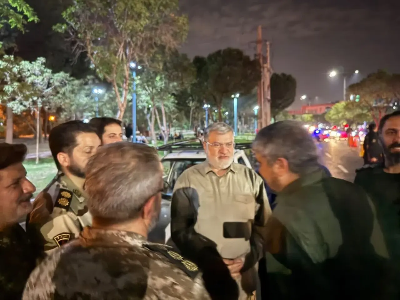 نقش مردم در حفظ نظم و امنیت عمومی در شرایط بحرانی بسیار مهم است