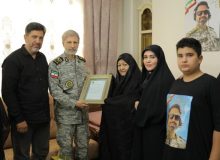 سرلشکر حاتمی: با قدرت، راه نورانی شهیدان را ادامه خواهیم داد