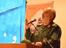 موشک‌های سپاه با دقت بالا تهدیدات دشمن را در نطفه خنثی می‌کند