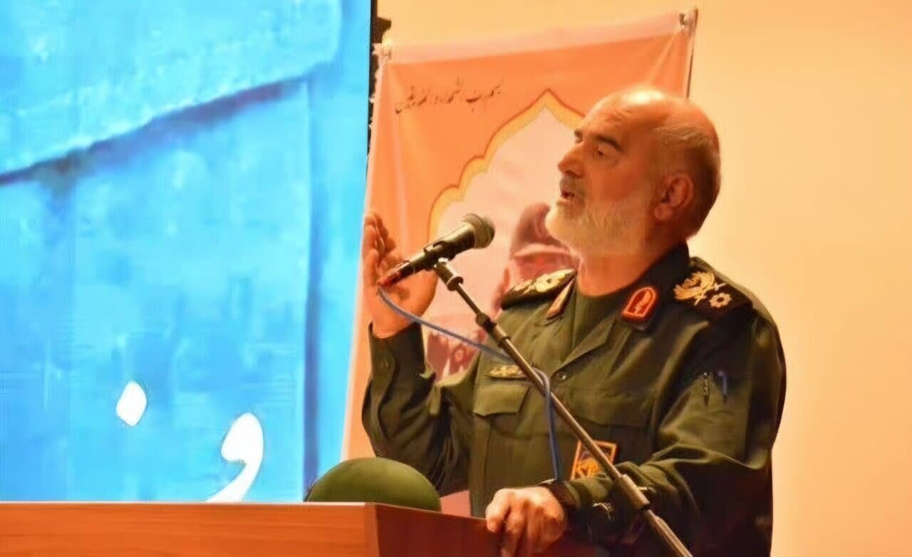 موشکهای سپاه با دقت بالا تهدیدات دشمن را در نطفه خنثی میکند