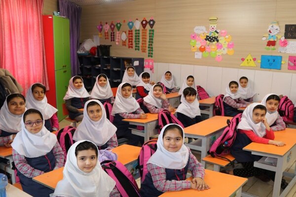 ثبتنام آزمون استخدامی سرایدار و نیروی خدماتی مدارس آغاز شد