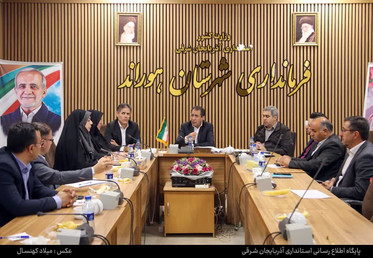 بازدید معاون استاندار از فرمانداری هوراند