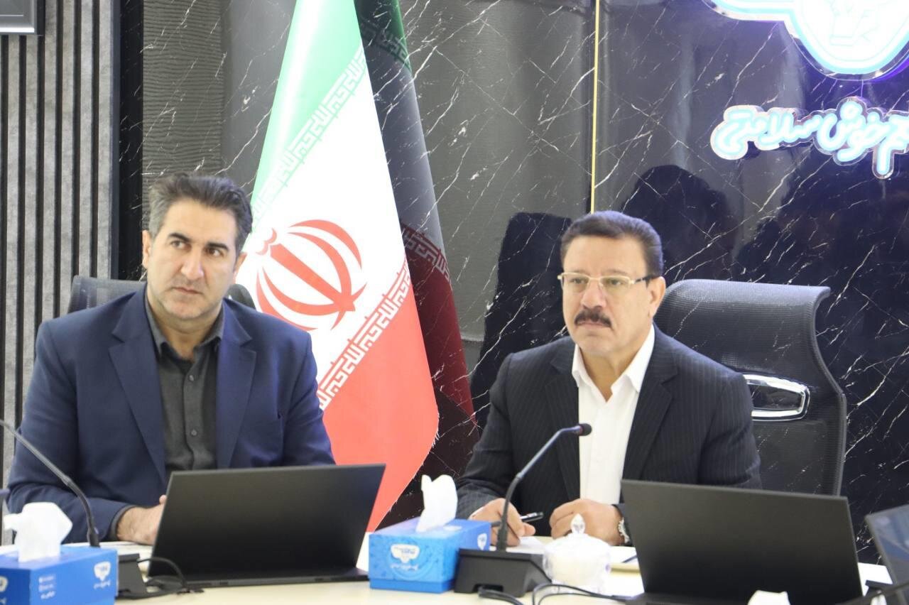 نقش شرکتهای بزرگ و دانشبنیان در تحول صنعتی