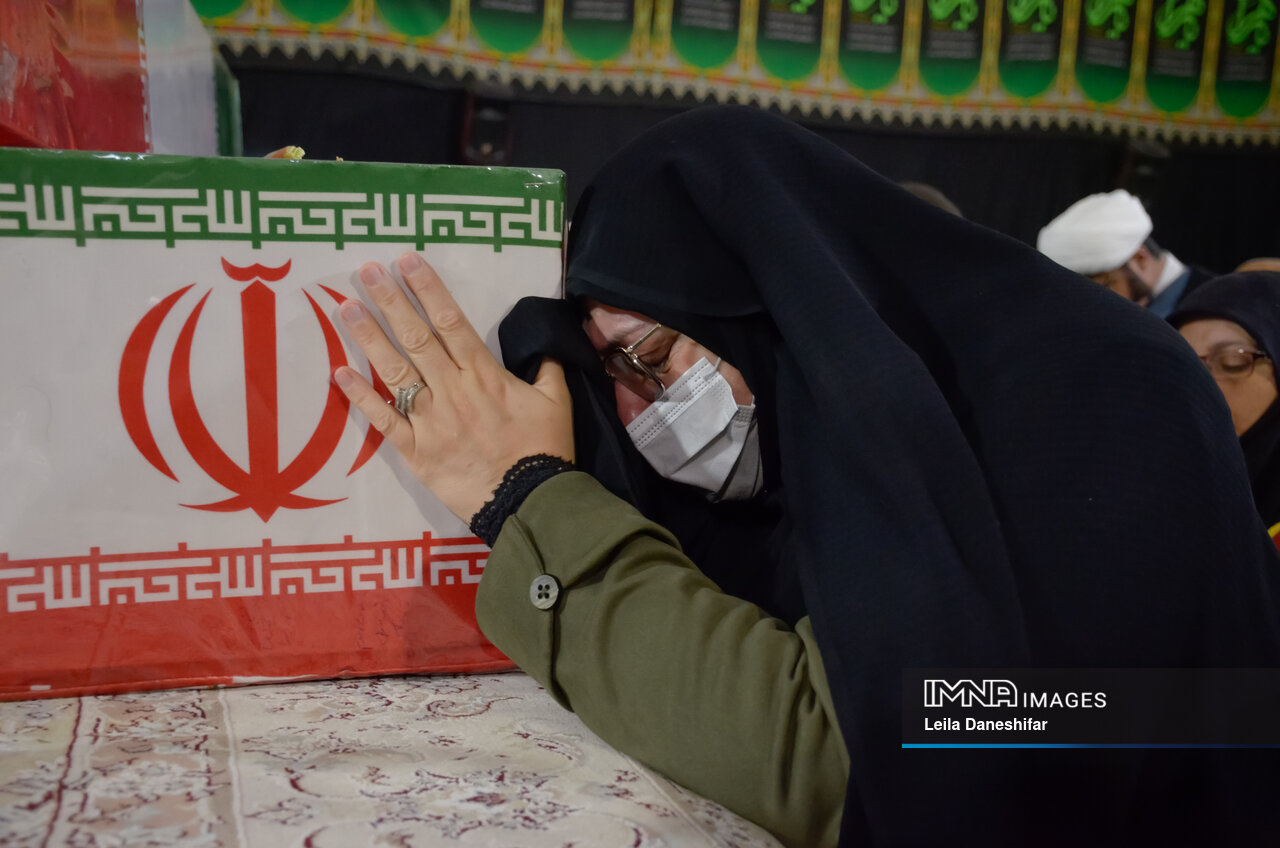 شهادت نیروی پلیس با ضربات چاقوی اغتشاشگران