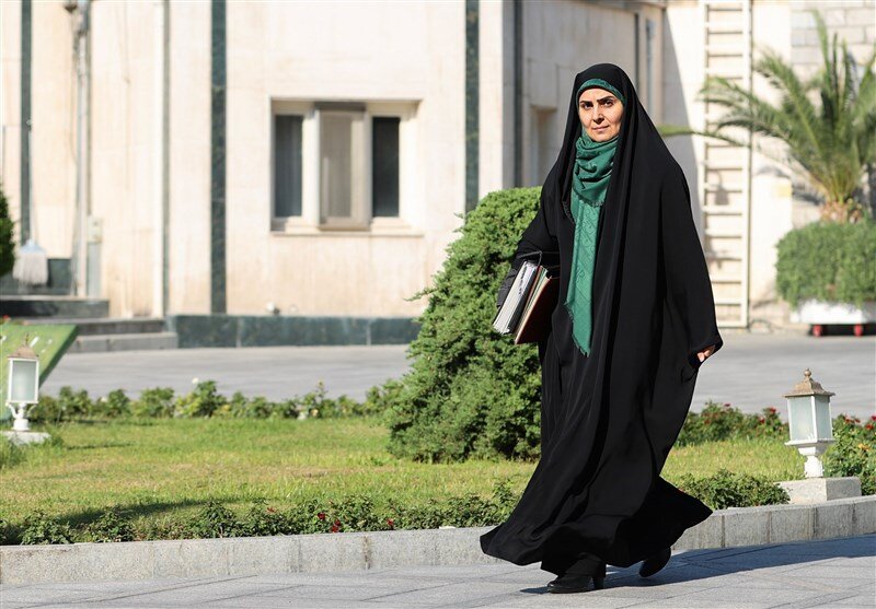 افزایش ۱۴ درصدی انتقال کالاهای اساسی در کلیه بنادر