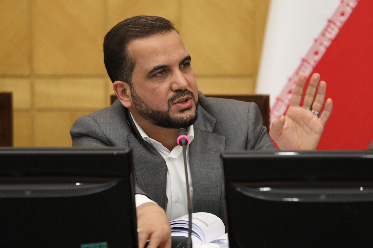 سخنگوی کمیسیون تلفیق بودجه ۱۴۰۵: افزایش دستمزد باید با نرخ تورم برابری کند