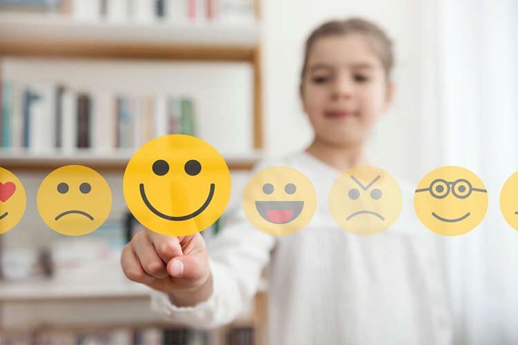 آموزش تاب آوری در شرایط جنگی به کودکان
