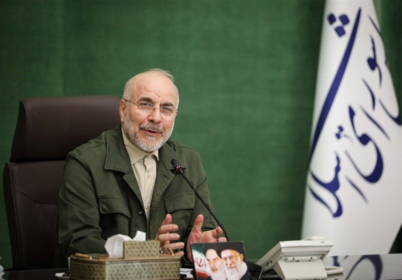 قالیباف: آگاهیرسانی بخش مهمی از مقاومت است