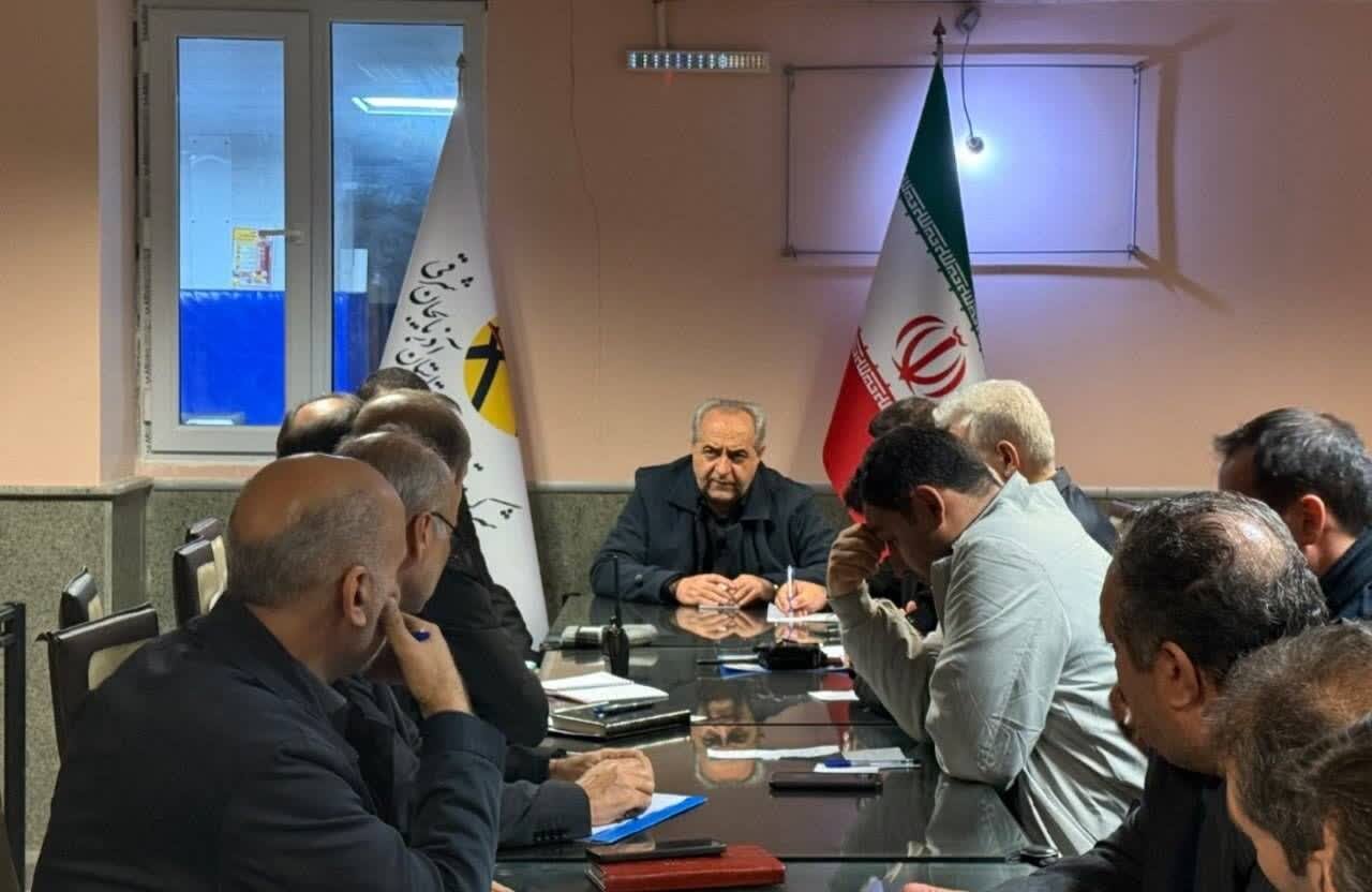 همه مدیران برای جبران خسارات وارد شده به مردم اقدام کنند