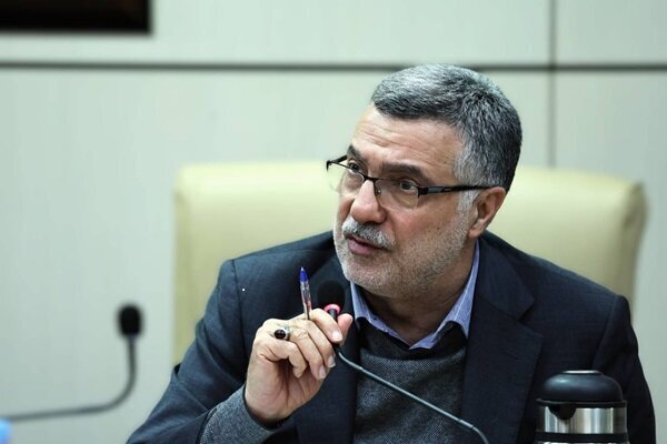 افزایش قیمت دارو با پوشش بیمهای جبران خواهد شد/ تولید نه متوقف شده و نه کند