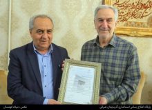 حضور سرزده استاندار آذربایجان شرقی در منزل معلم دوران دبیرستان خود