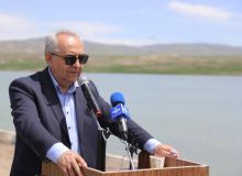 کشاورزان و فعالان صنایع غذایی، قهرمانان گمنام امنیت غذایی کشور هستند
