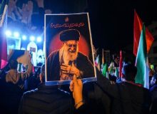 هلالاحمر برای ارائه خدمات مراسم تشییع رهبر شهید در عراق آماده است