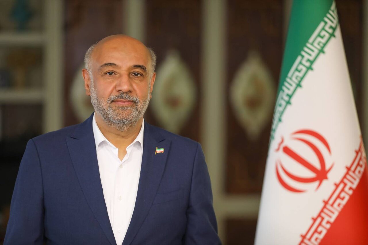 دولت در جنگ ۱۲ روزه اجازه نداد تأمین کالاهای اساسی و پرداخت حقوق مختل شود