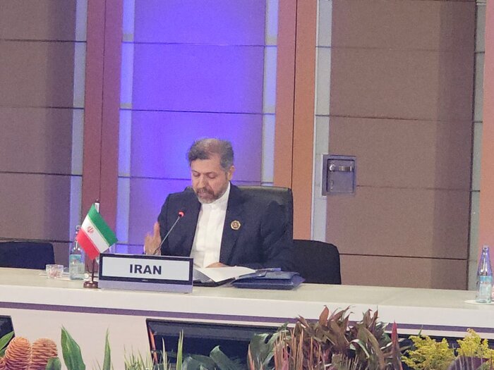ایران به تامین عبور و مرور صلحآمیز کشتیها در تنگه هرمز پایبند است