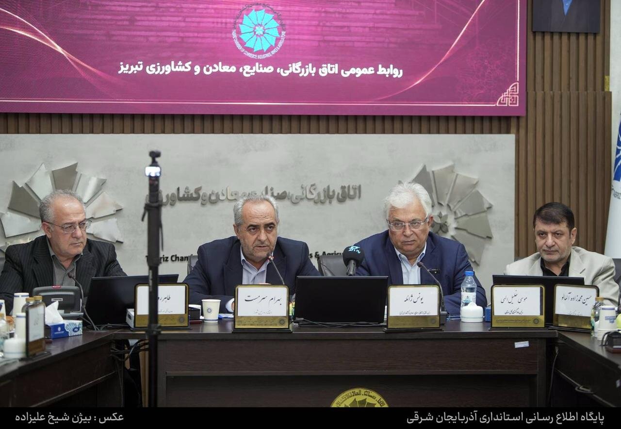 جذب منابع برای پروژههای کلان استان را با جدیت پیگیری میکنیم