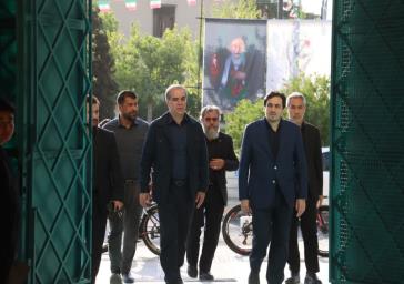 بازدید فرماندار ویژه شهرستان شهریار از محل اسکان زائران مراسم وداع و تشییع قائد شهید و عظیمالشأن انقلاب اسلامی در شهر اندیشه