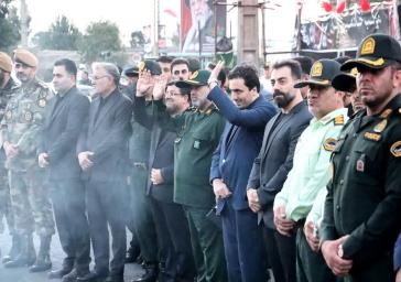 بدرقه زائران مراسم وداع و تشییع قائد و رهبر شهید انقلاب اسلامی در شهریار با حضور فرماندار شهرستان شهریار