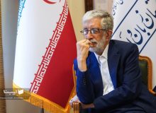 واکنش حداد عادل به بعضی تابلوهای تبلیغات شهری