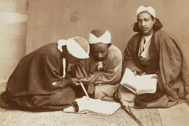 کتابخوانی در عهد قجر – ایبنا