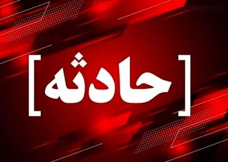 گیر کردن دست کارگر جوان در چرخ گوشت