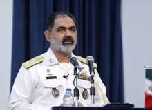 امیر دریادار ایرانی روز صنعت دفاعی را تبریک گفت