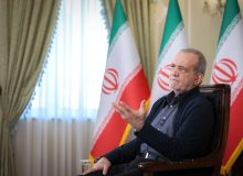 اگر تا امروز ماندهایم، بهخاطر مردم نجیب ایران است/ حتی گلایهمندان هم همراهی کردند