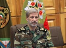 فرمانده کل ارتش انتصاب محسن رضایی را تبریک گفت